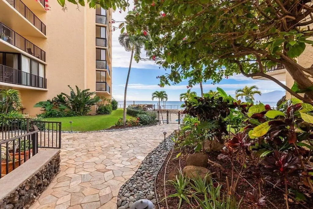 Hololani A404- Ocean Views From Every Room, 2 Bedroom Condo Kahana United States