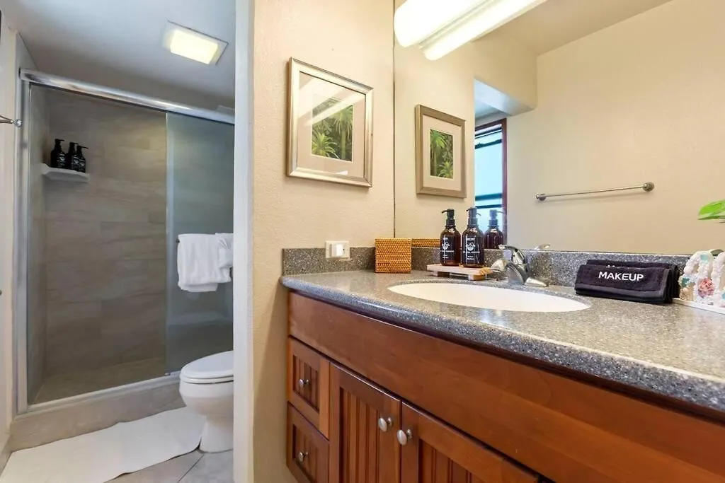Apartment Hololani A404- Ocean Views From Every Room, 2 Bedroom Condo Kahana