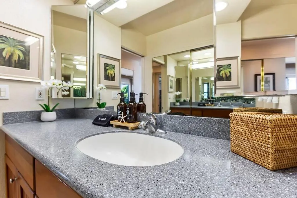 Hololani A404- Ocean Views From Every Room, 2 Bedroom Condo Kahana